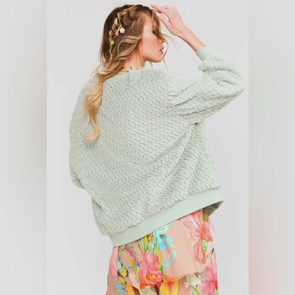 ARATTA Nellie Boho Luxe Mint Fur Jacket Satin Lined Crystal Buttons Boutique - Picture 5 of 16